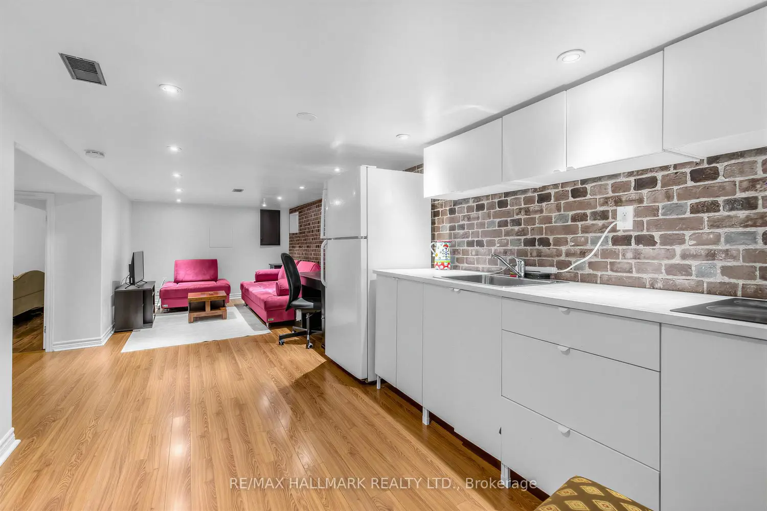 Additional image 15 of 65 Wallington Avenue