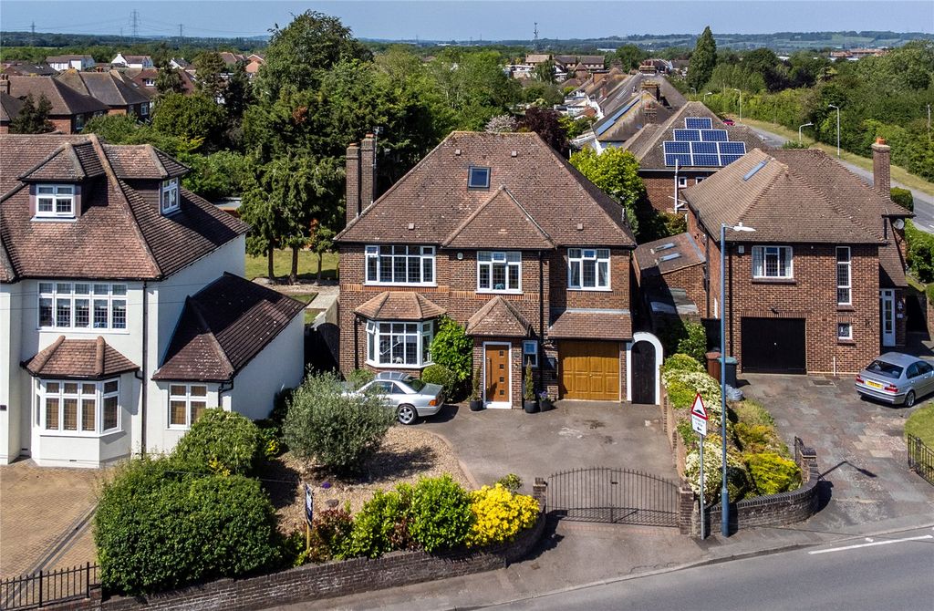 5 bed detached house for saleSinglewell Road, Gravesend, Kent DA11