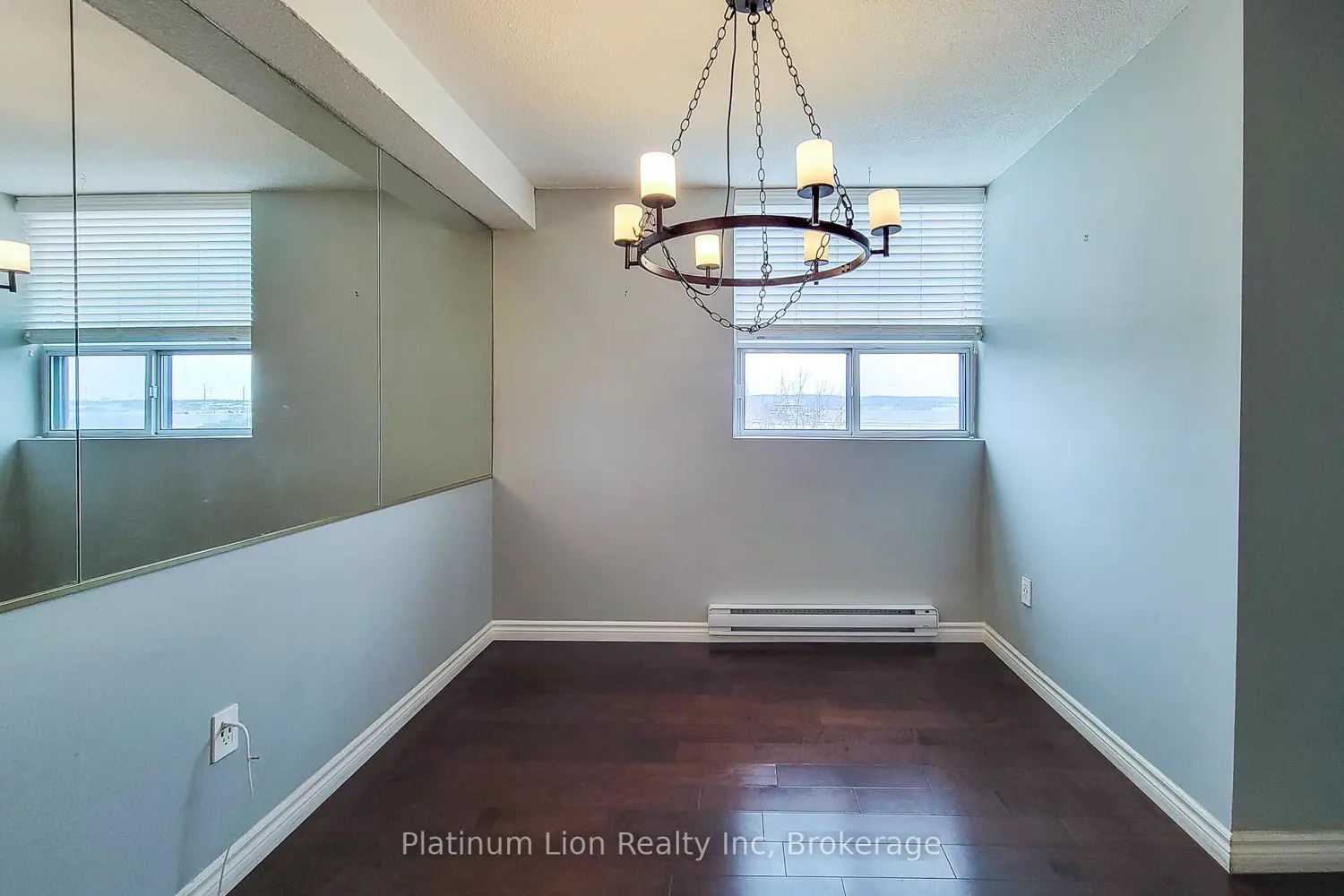 700 Dynes Road 712 photo 5