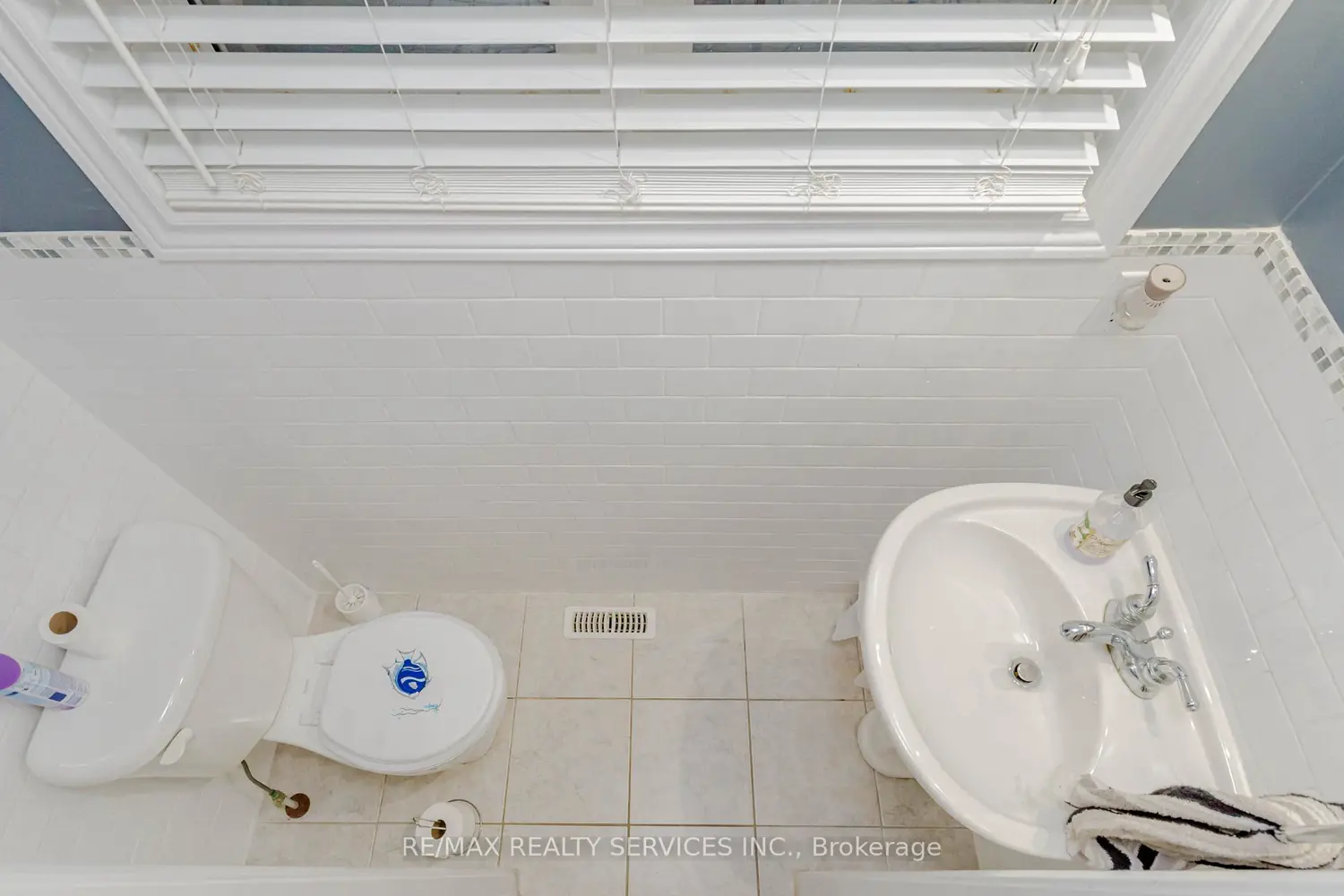 Additional image 11 of 3120 Highbourne Crescent