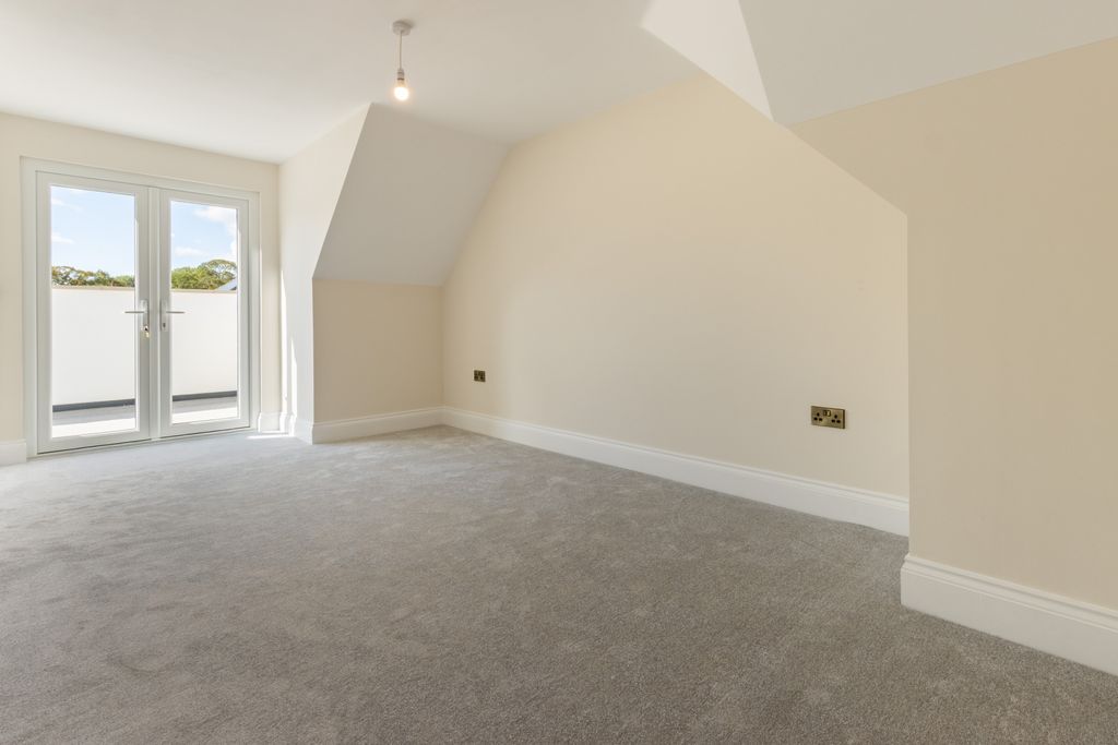 Additional image 6 of 4 bed detached house for saleShow Home, The Elms, Abbey Road, Grimsby DN32