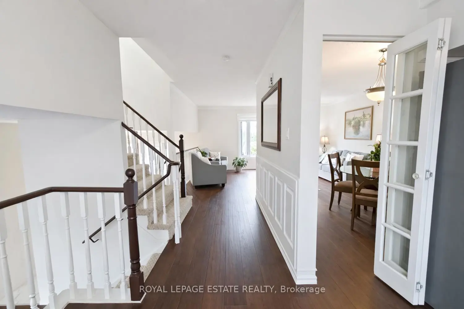 130 William Stephenson Drive photo 4