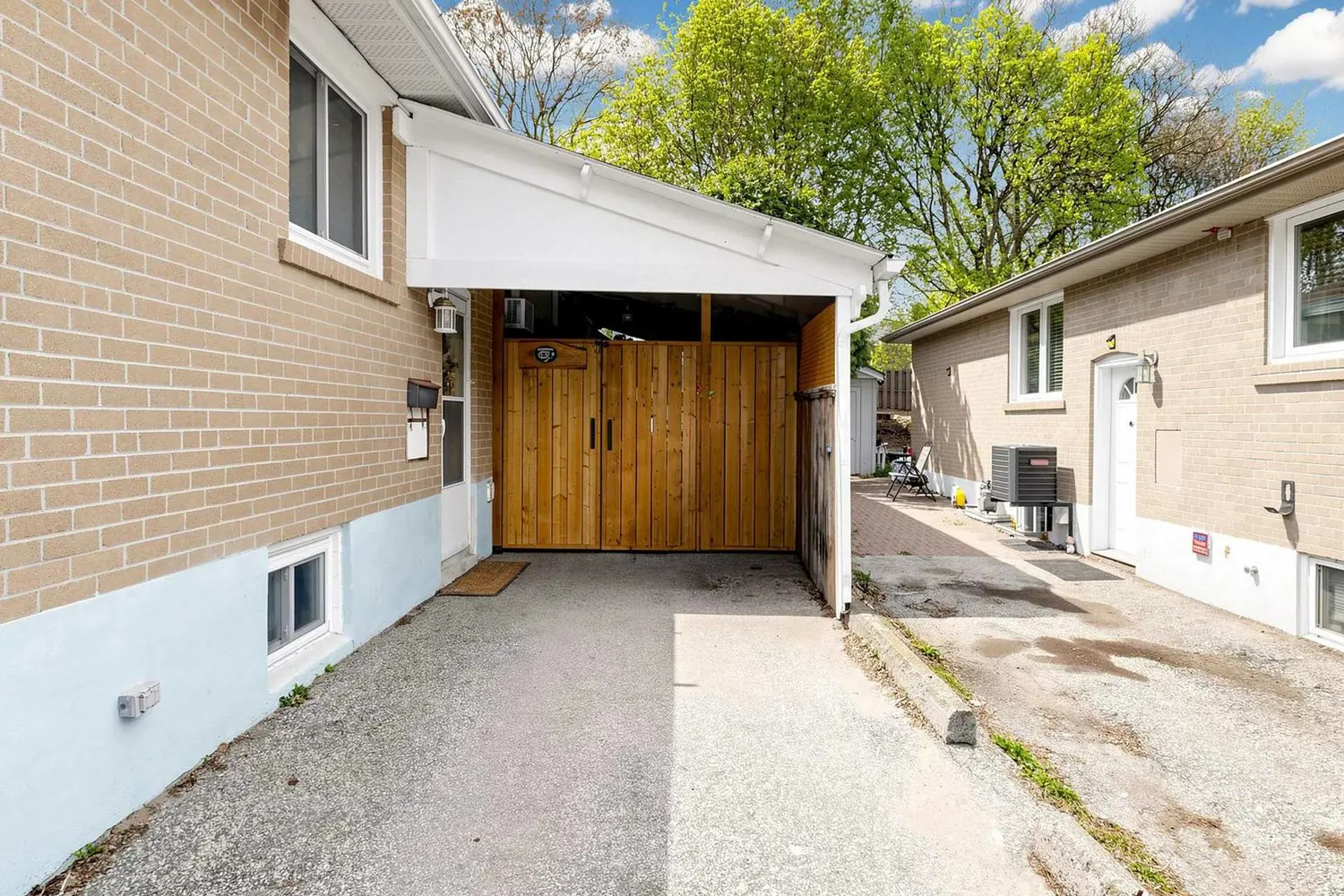 Additional image 18 of 37 Newbury Drive
