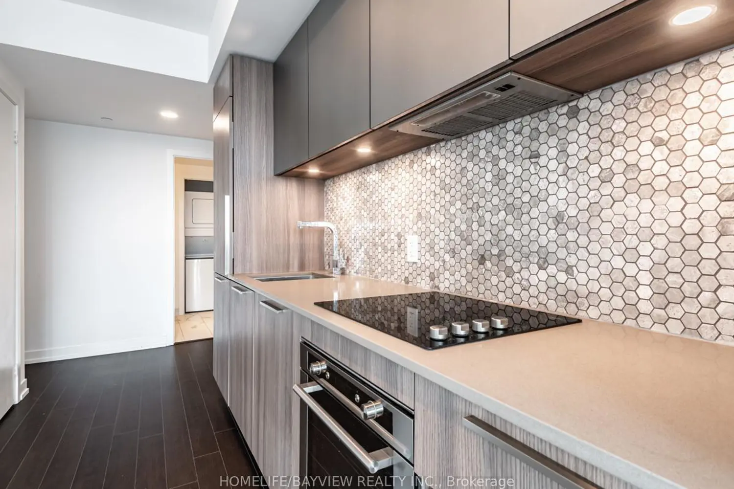 85 Wood Street 3015