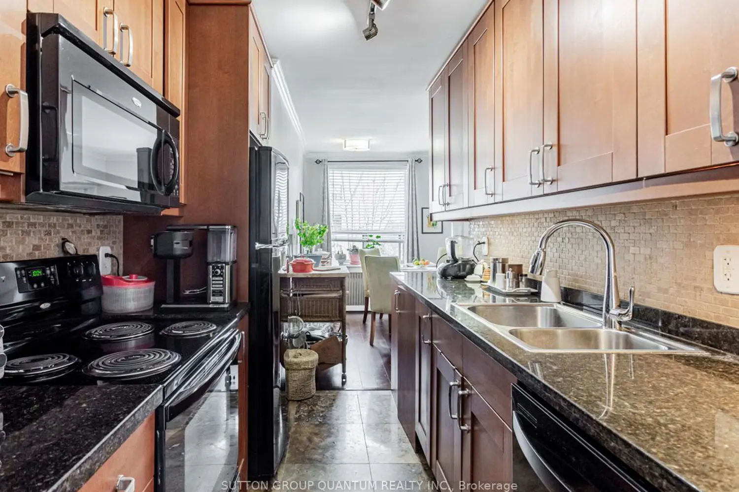 Additional image 10 of 2550 Bathurst Street Suite 218