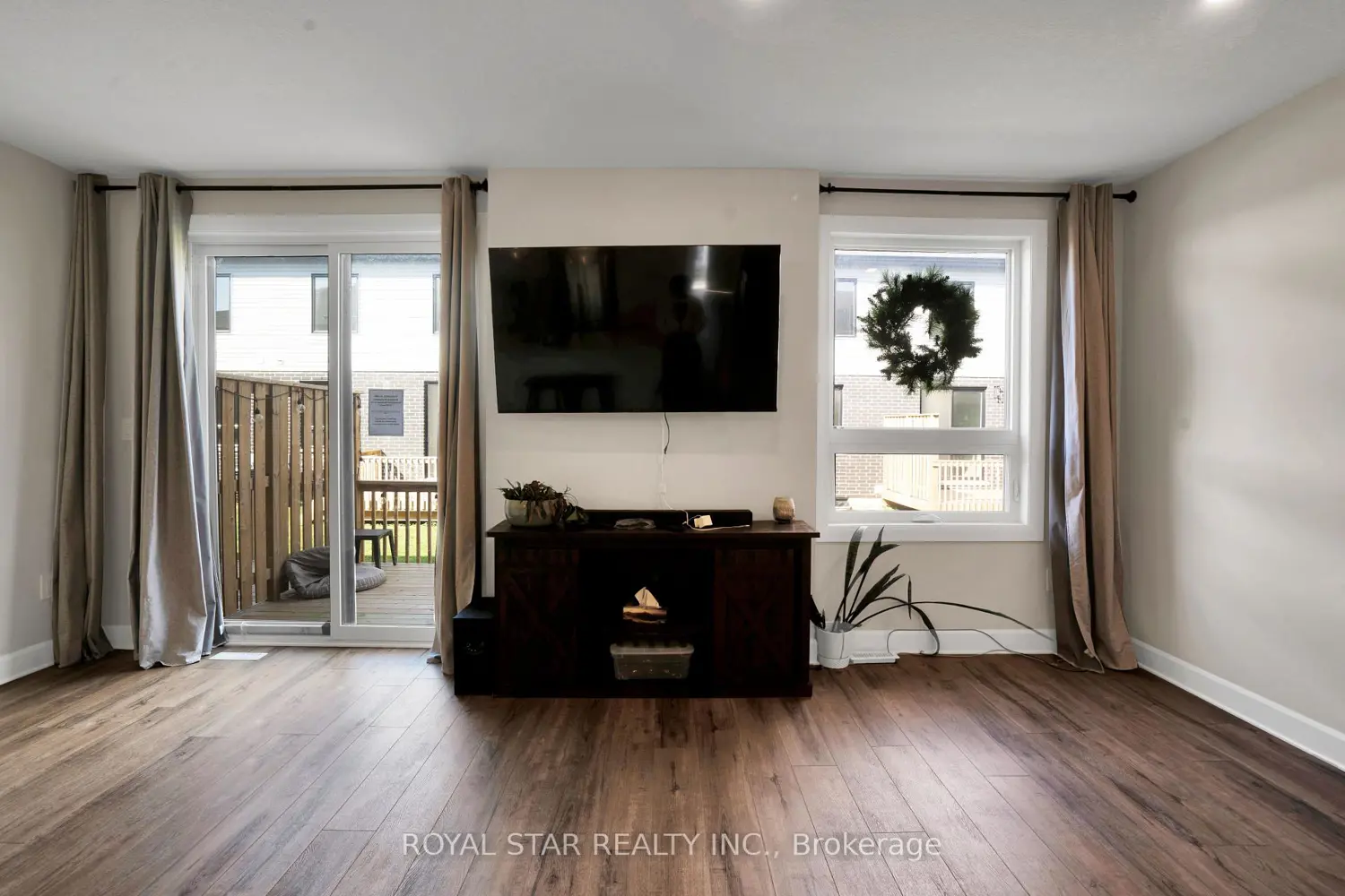 175 Doan Drive 108 photo 3
