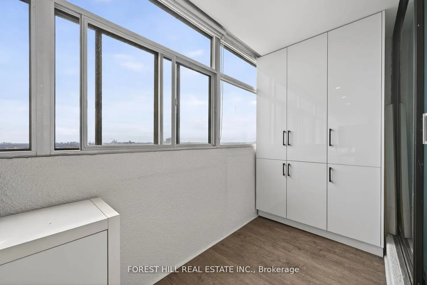 Additional image 10 of 100 Antibes Drive 1705