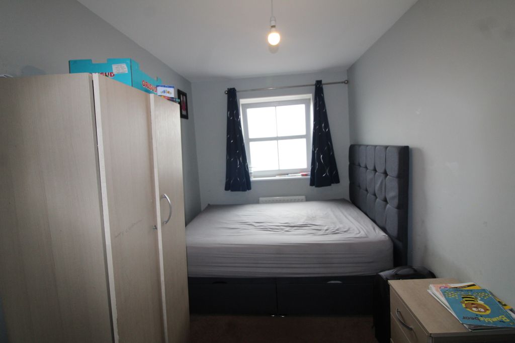 Additional image 20 of 4 bed town house for saleSlade Green Road, Erith DA8