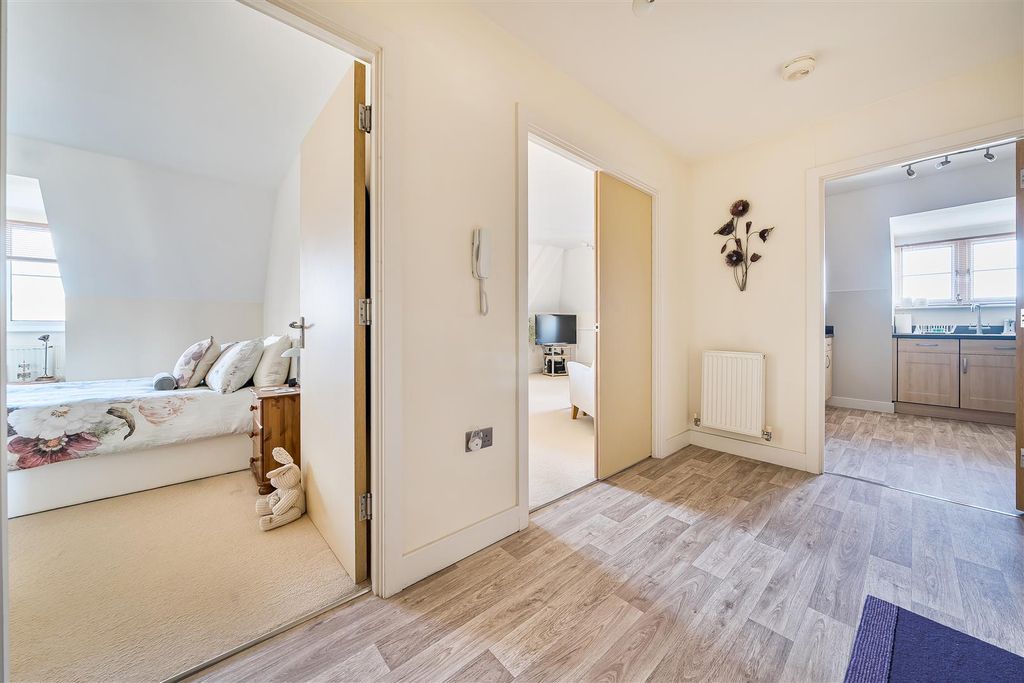 Additional image 11 of 1 bed flat for saleNelson Avenue, Portchester PO16