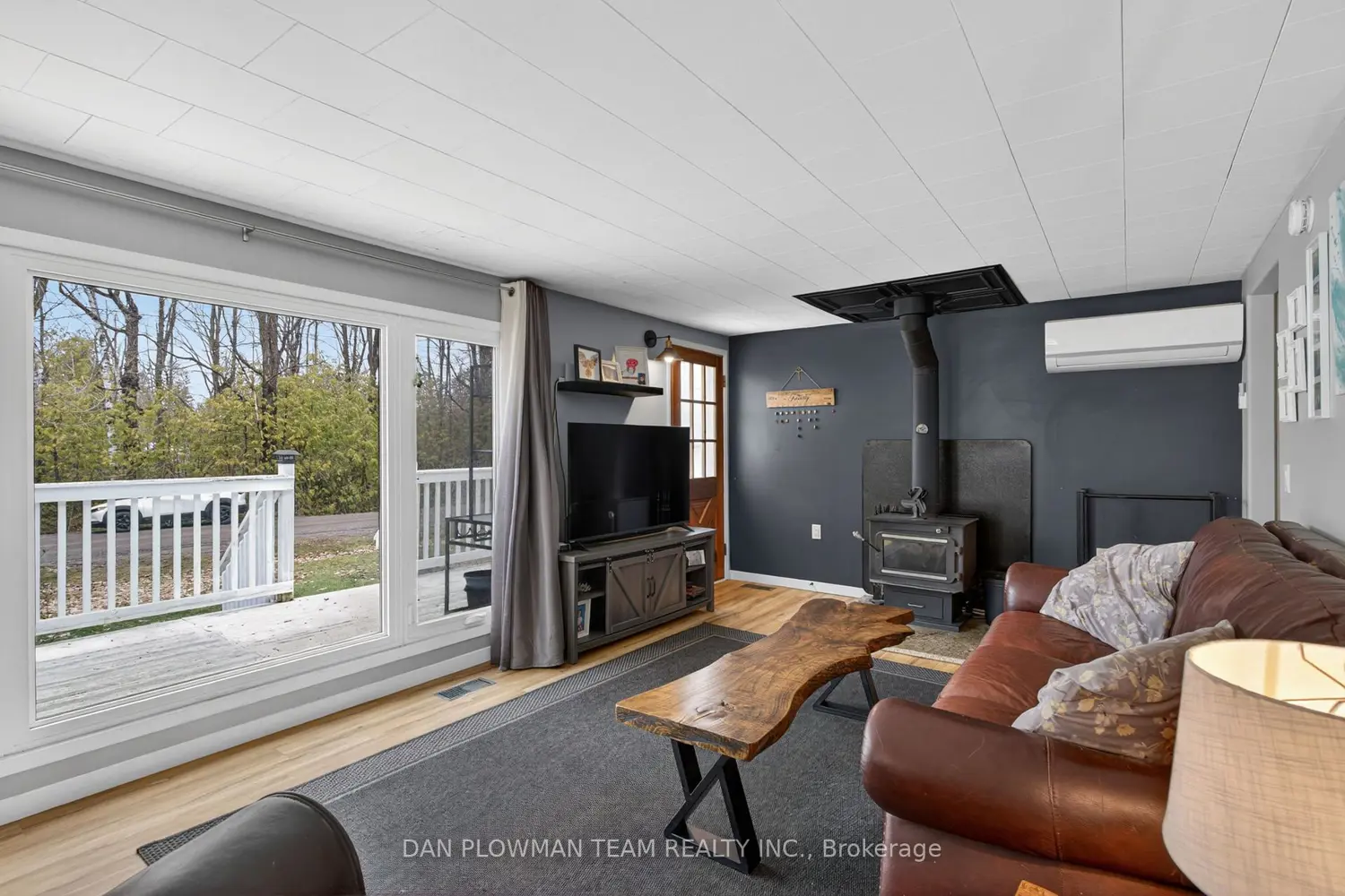 Additional image 11 of 1545 Westview Crescent
