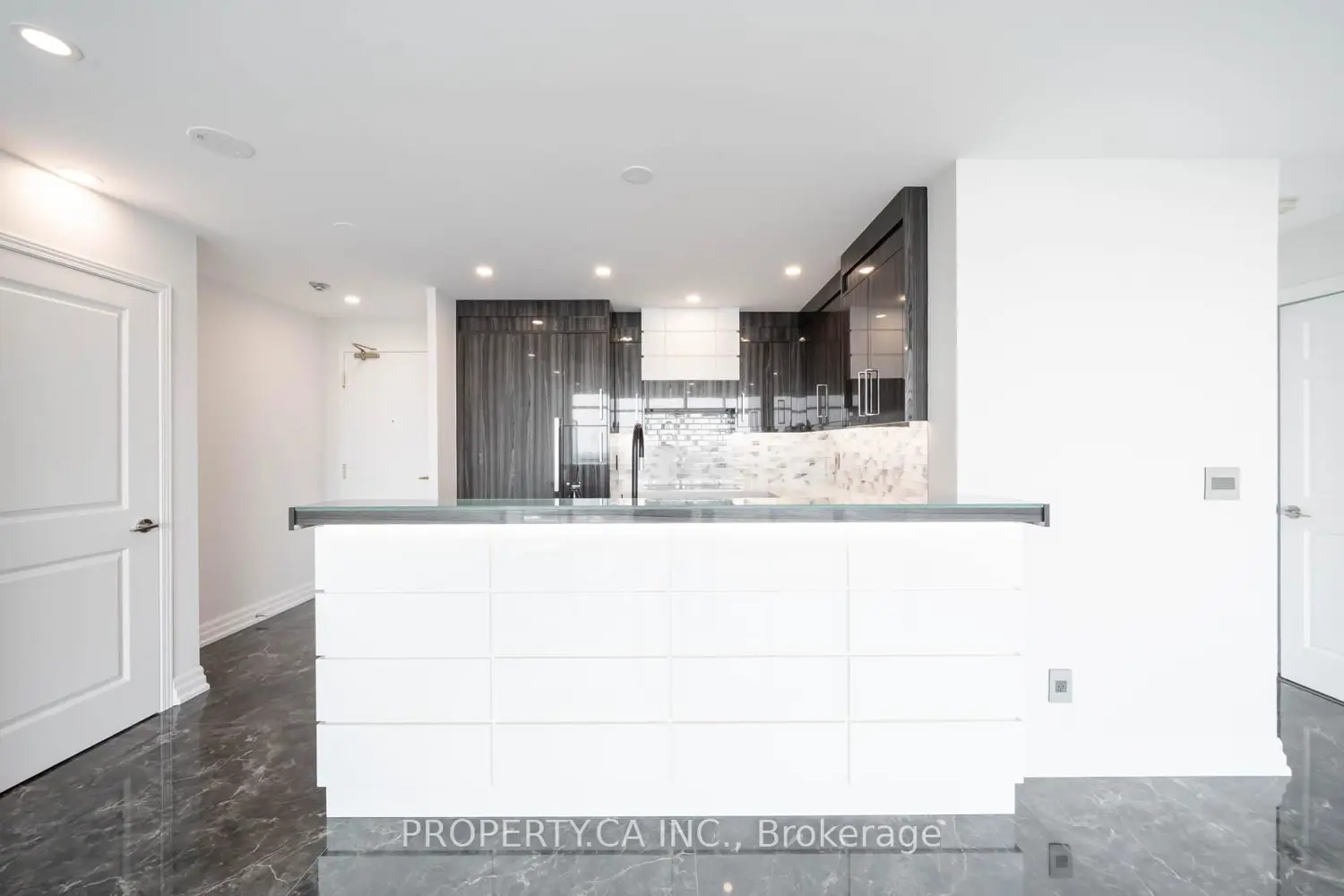 Additional image 3 of 5508 Yonge Street Ph02