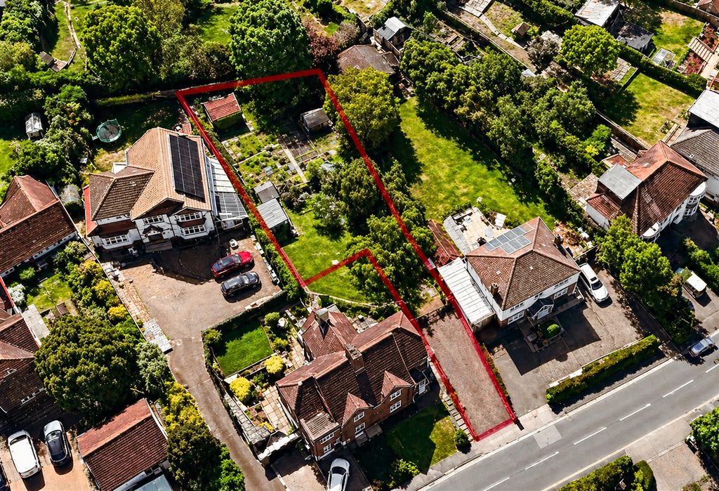 Land for saleHarefield Road, North Uxbridge UB8