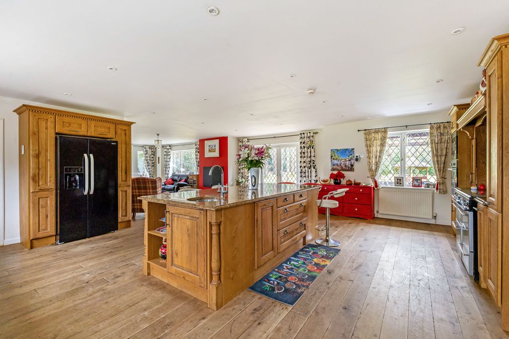 Additional image 9 of 5 bed detached house for saleCrooksbury Road, Farnham GU10