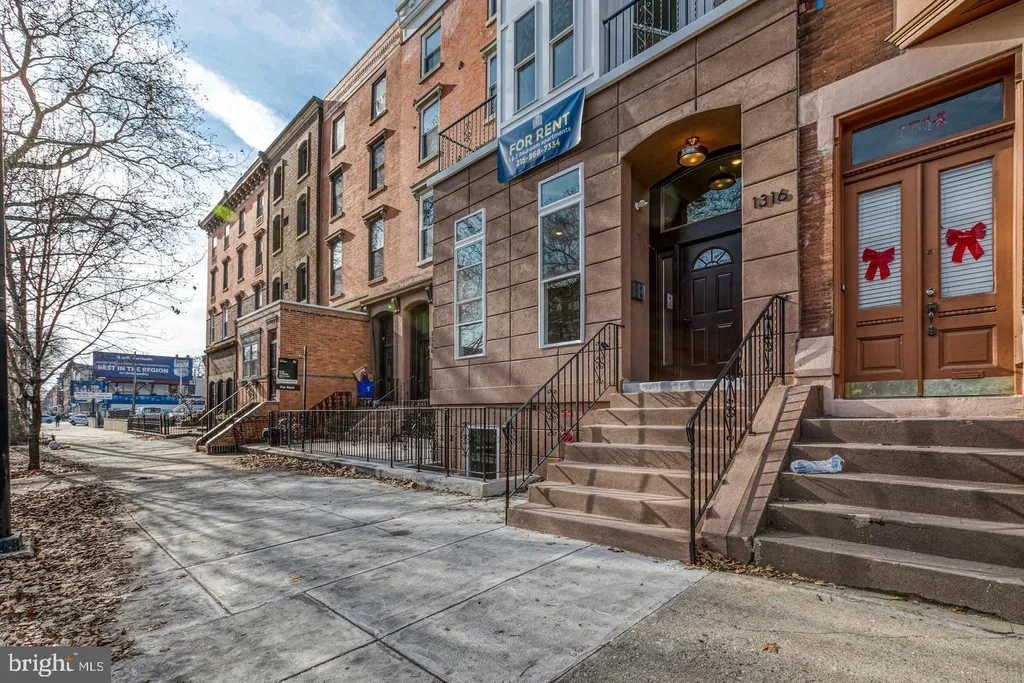 1316 S Broad Street Unit 1R, Philadelphia, PA 19146