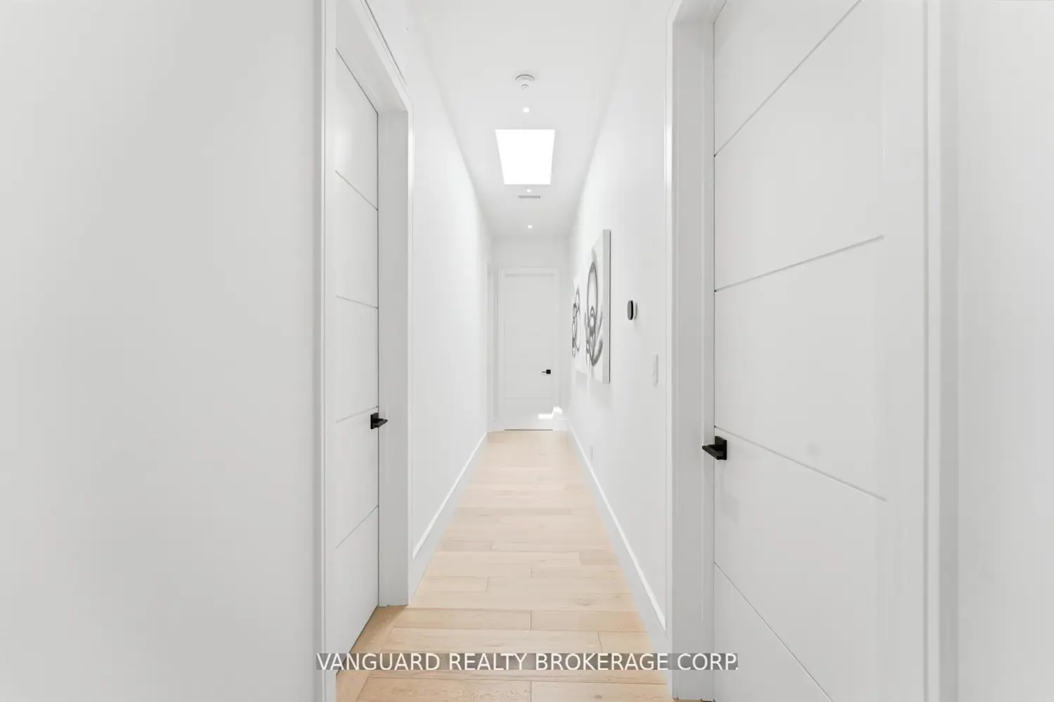 Additional image 8 of 1099 Truman Avenue
