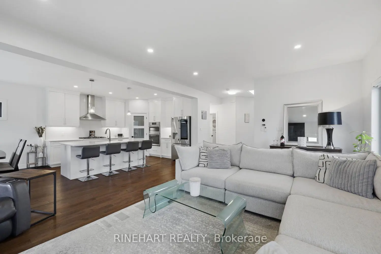 53 Mcneil Street photo 5