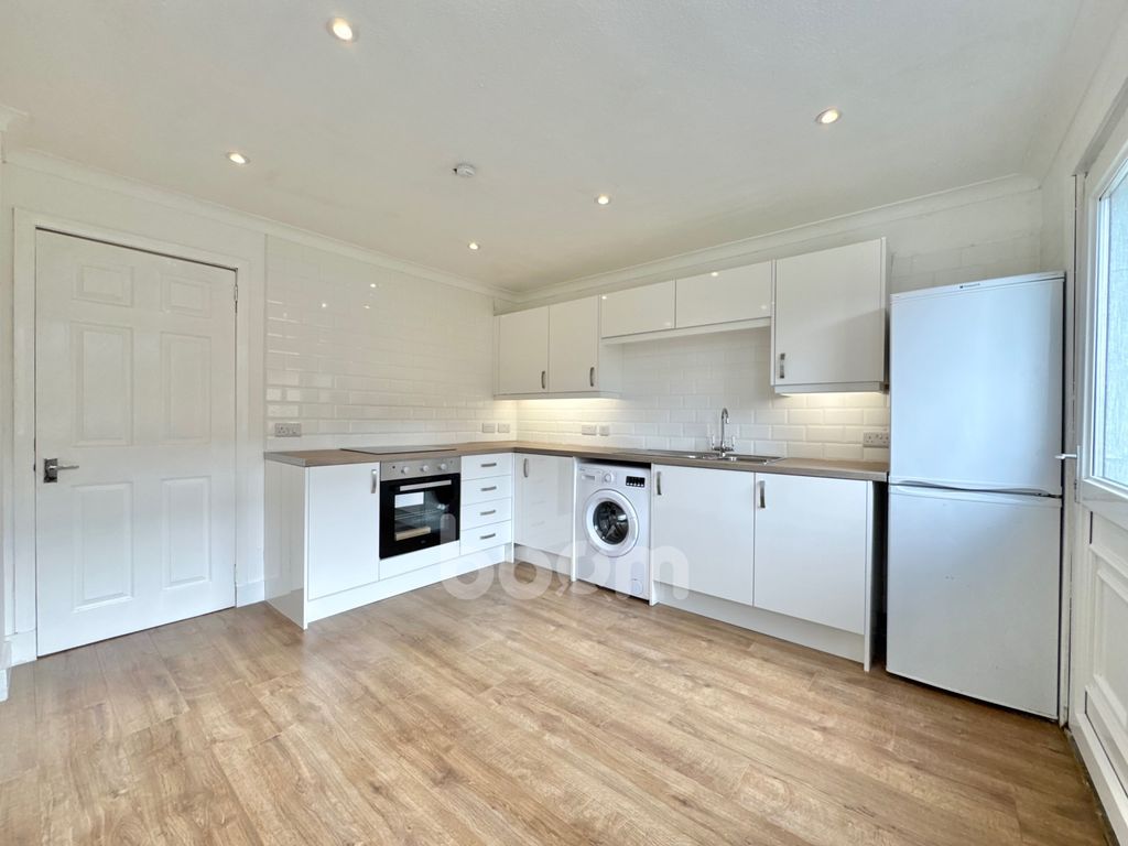 Additional image 2 of 3 bed terraced house for saleHolms Crescent, Erskine PA8