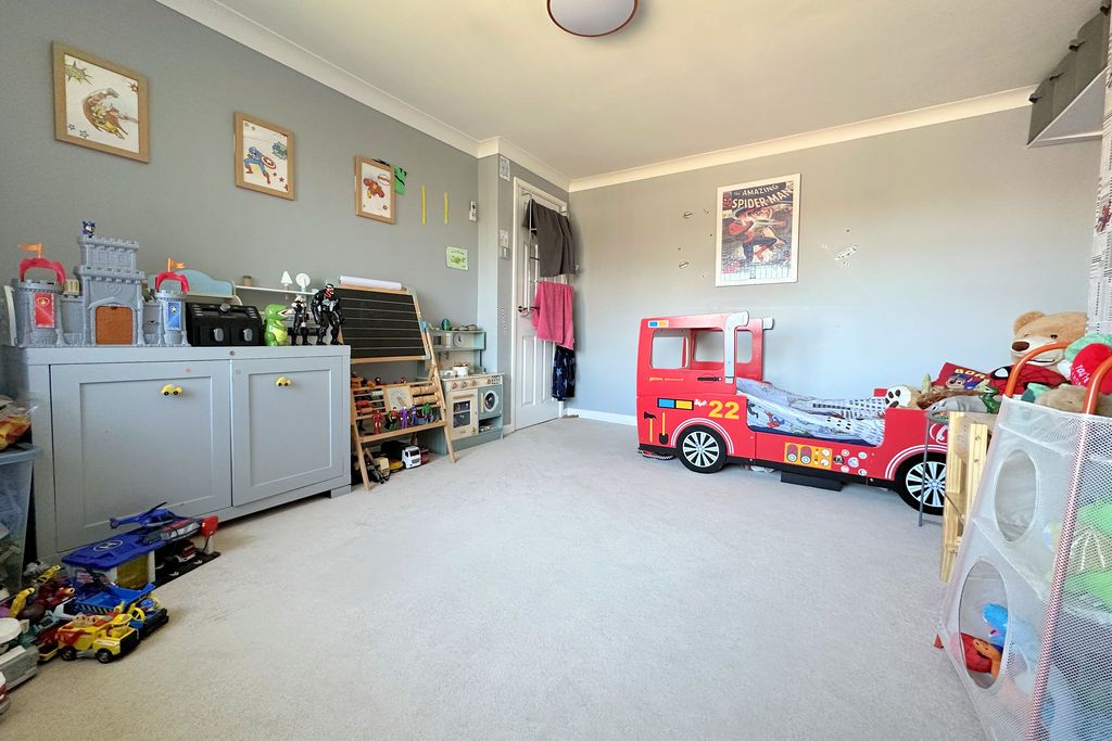 Additional image 20 of 4 bed maisonette for saleBayly Avenue, Portchester PO16
