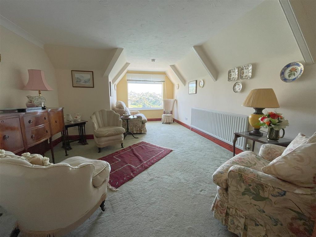 Additional image 4 of 1 bed flat for saleTower Park, Fowey PL23