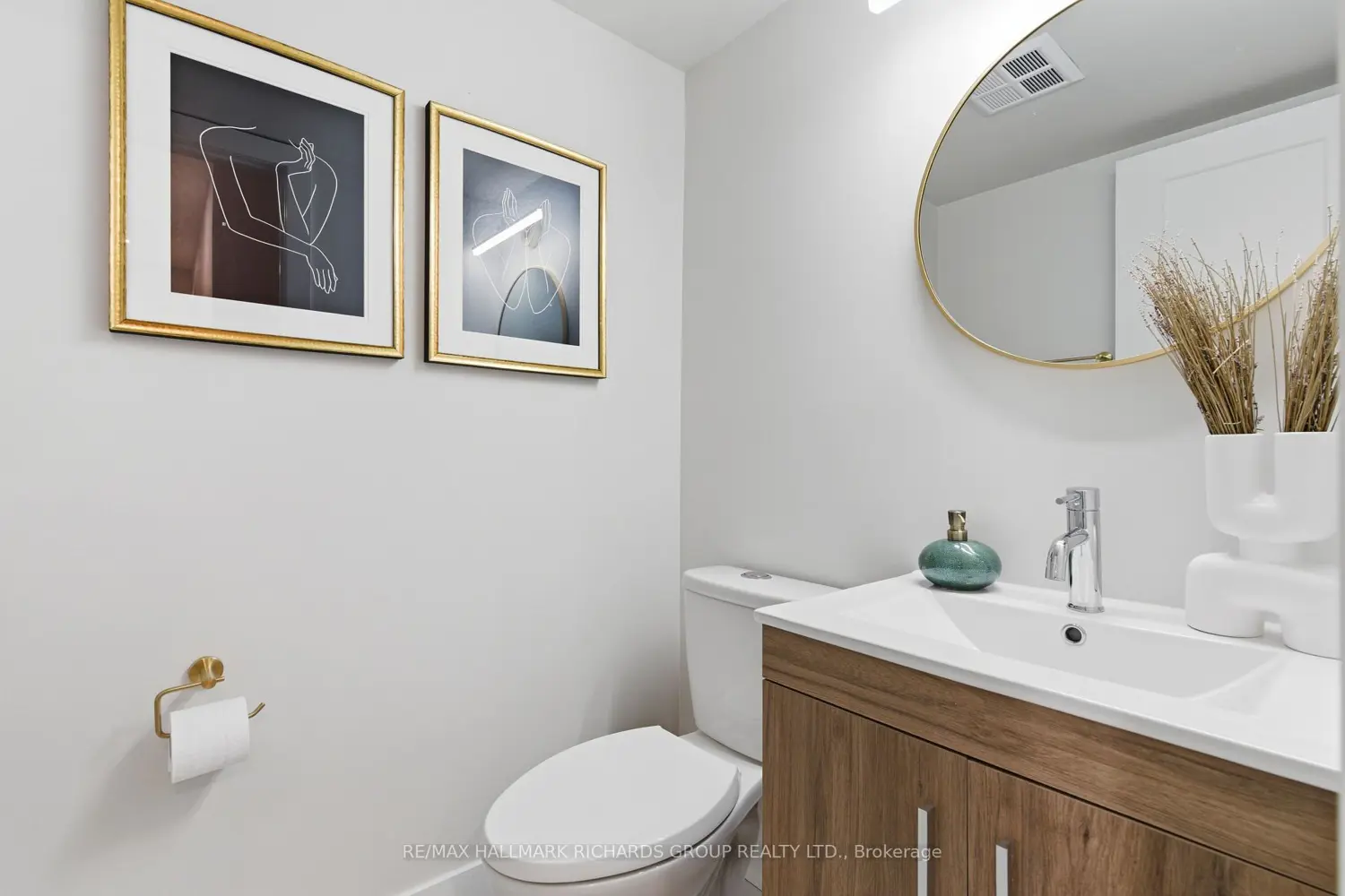 Additional image 8 of 118 Finch Avenue 8