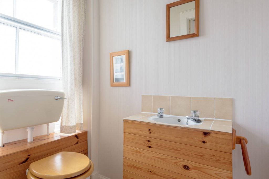 Additional image 27 of 4 bed semi-detached house for saleSpringbank, Victoria Road, Eyemouth TD14