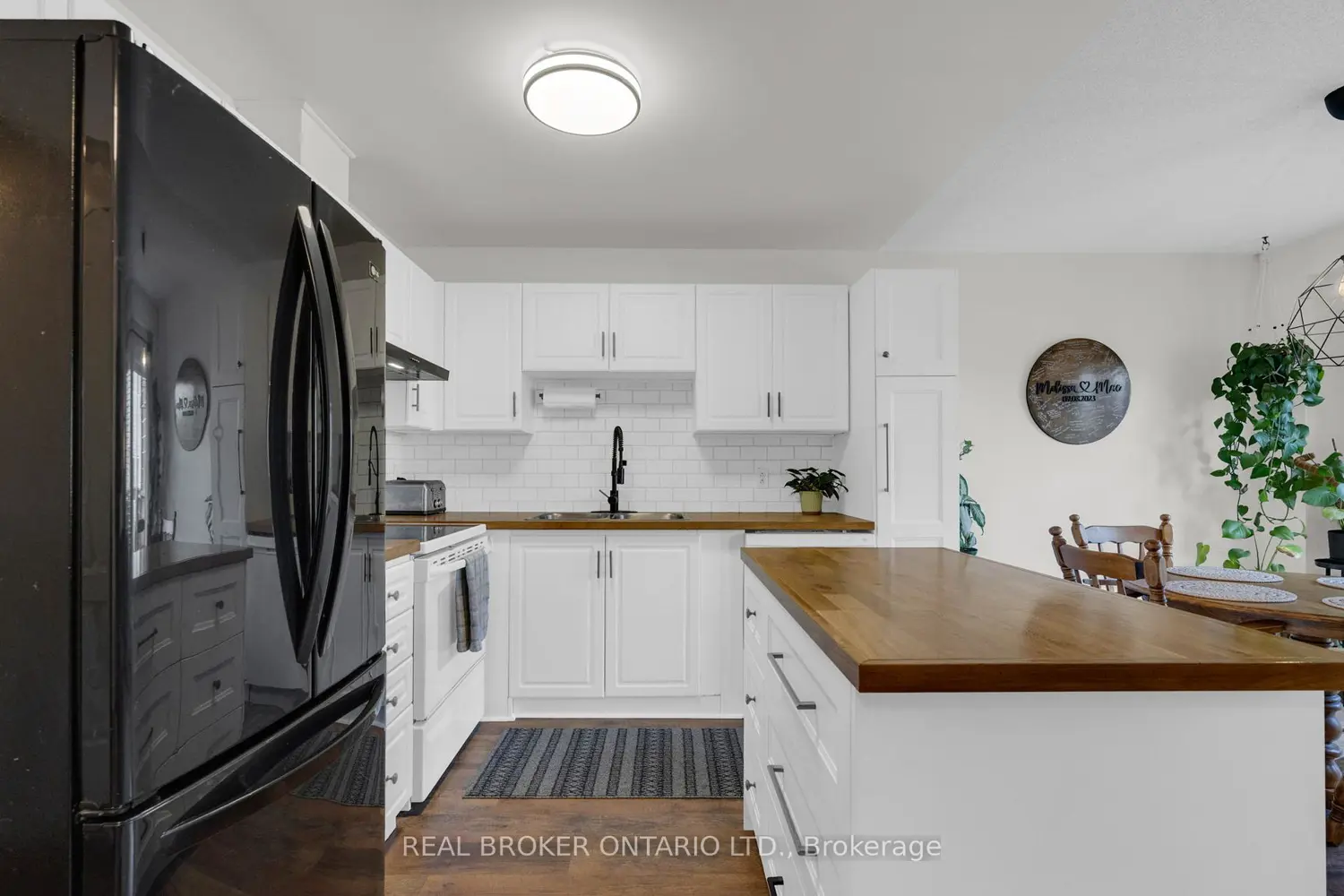 Additional image 4 of 4 Parkside Crescent