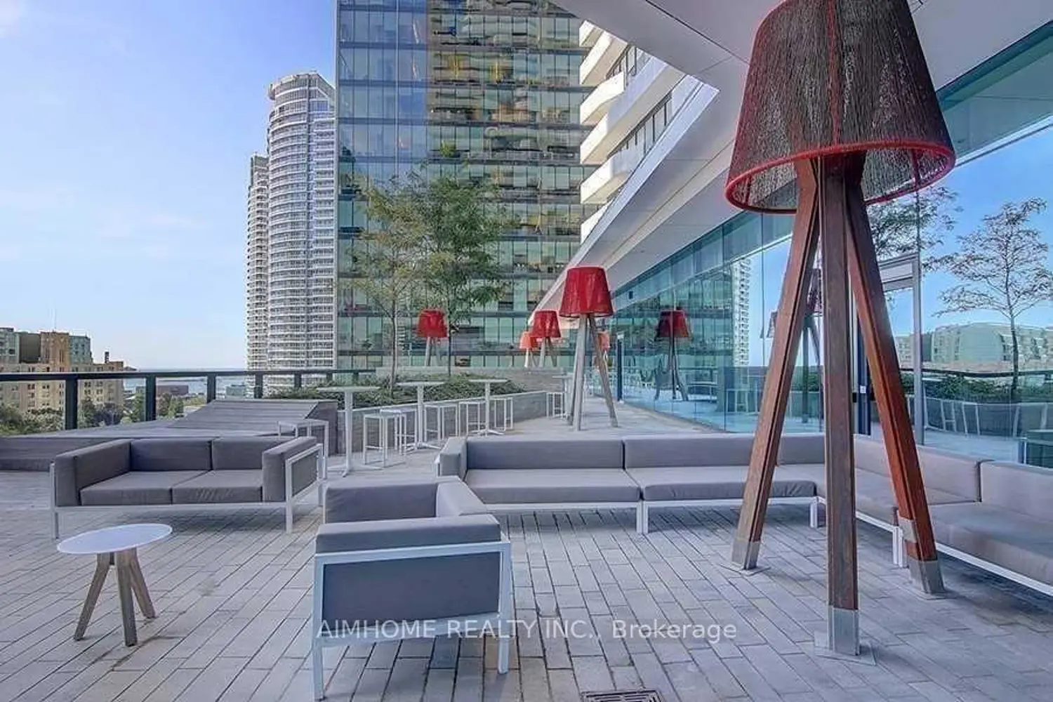 Additional image 19 of 100 Harbour Street 6705