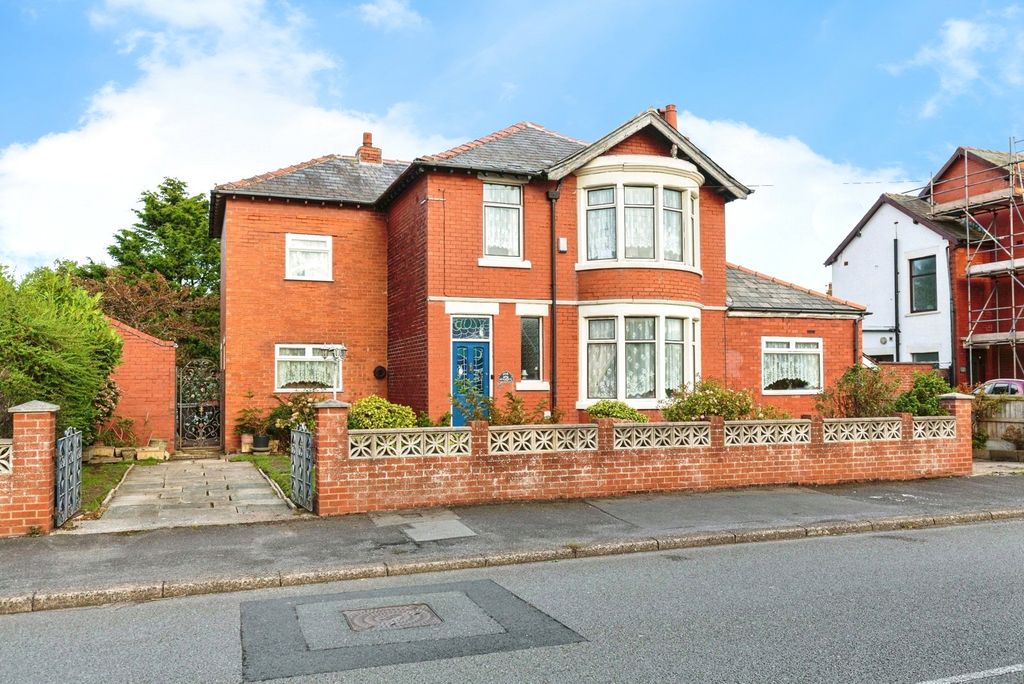 4 bed detached house for saleFleetwood Road, Fleetwood, Lancashire FY7