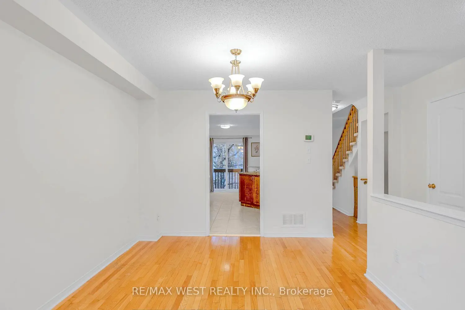 5530 Glen Erin Drive 182 photo 5