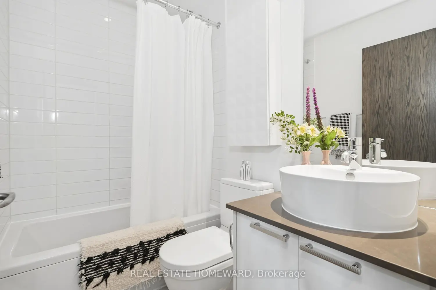 Additional image 7 of 701 Dovercourt Road 205