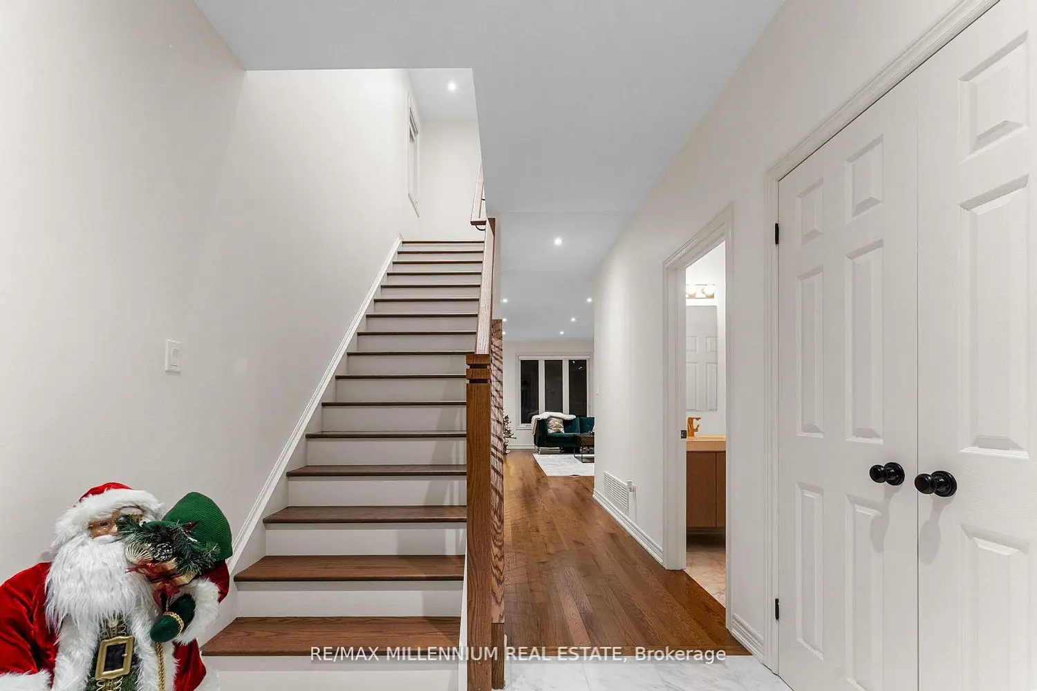 264 Patterson Street photo 3