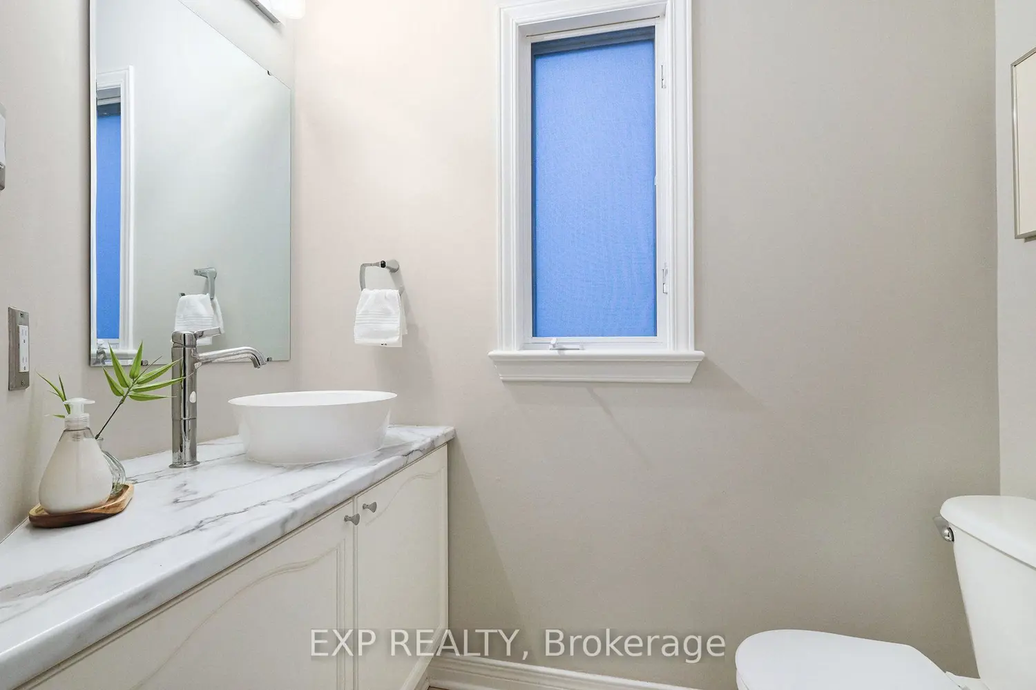 Additional image 10 of 34 Avonmore Crescent