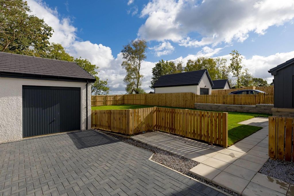 Additional image 5 of 3 bed detached house for saleThe Village, Rosslynlee, Edinburgh EH25
