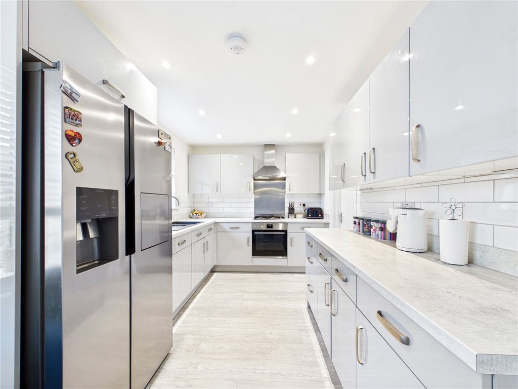 Additional image 6 of 5 bed detached house for saleCowpasture Drive, Felixstowe, Suffolk IP11