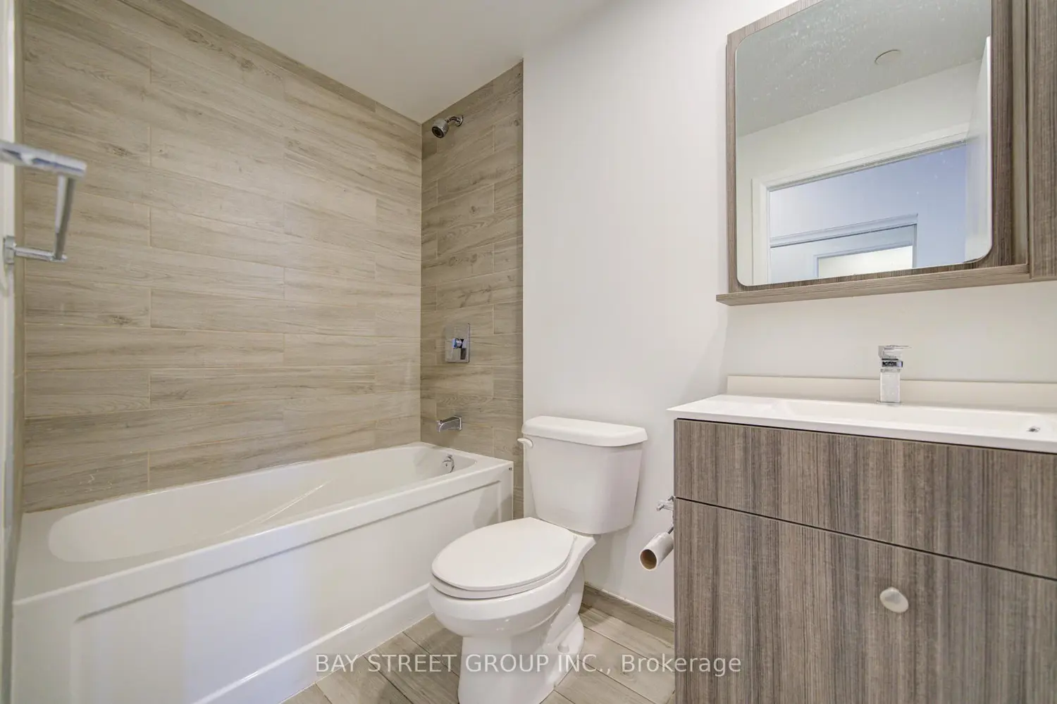 Additional image 4 of 75 Canterbury Place 1509