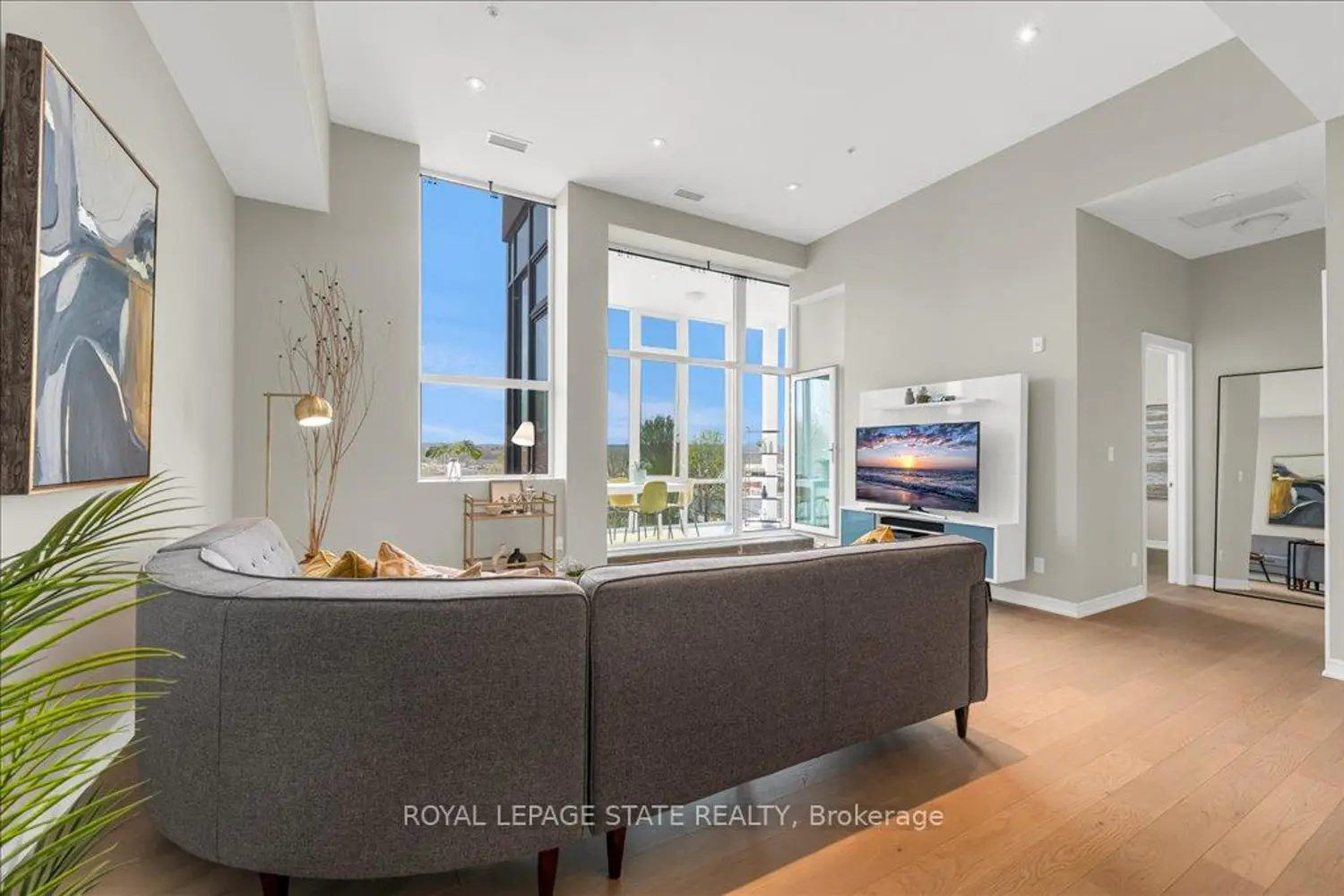 50 Murray Street 301 photo 3