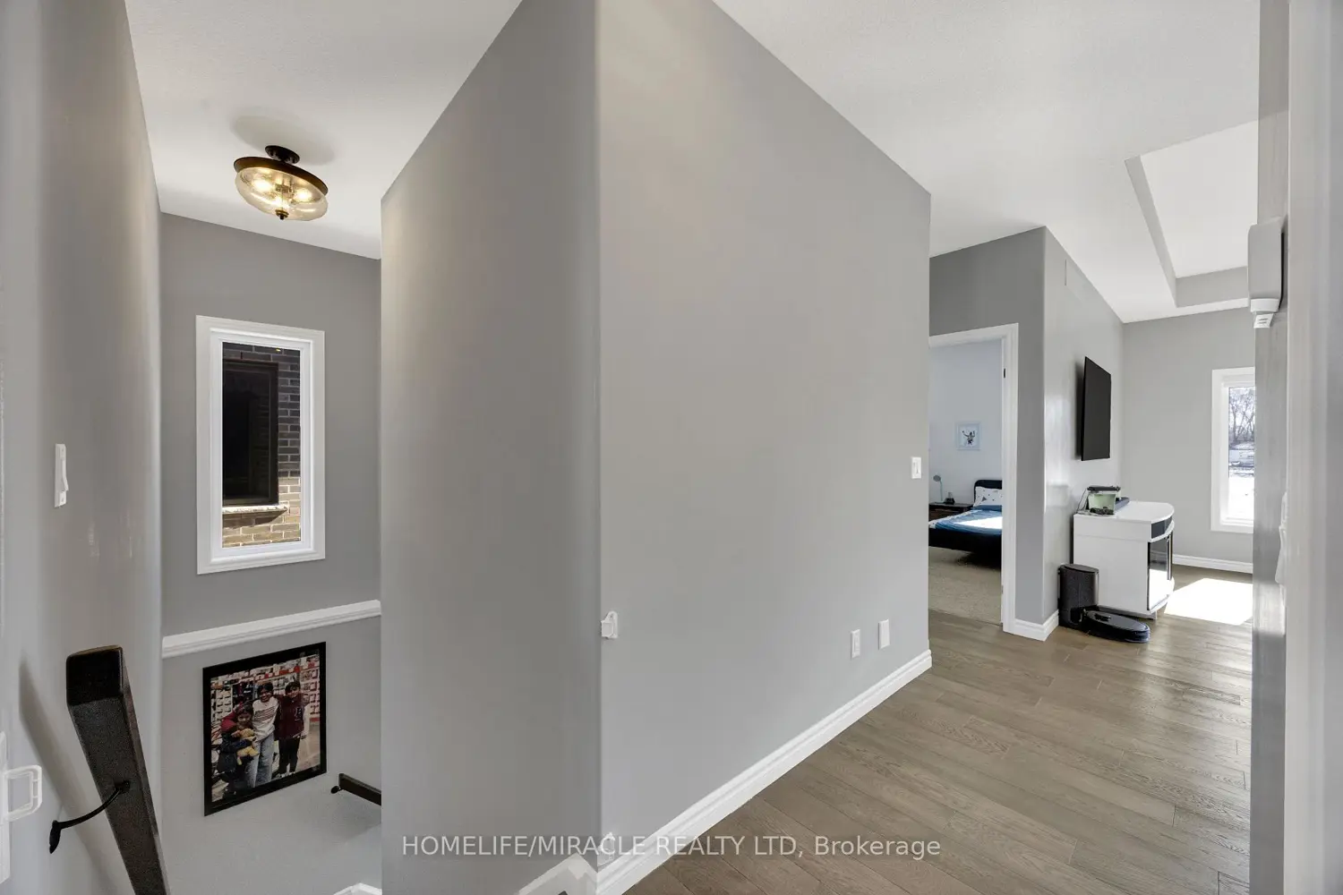 78 Matheson Crescent photo 5