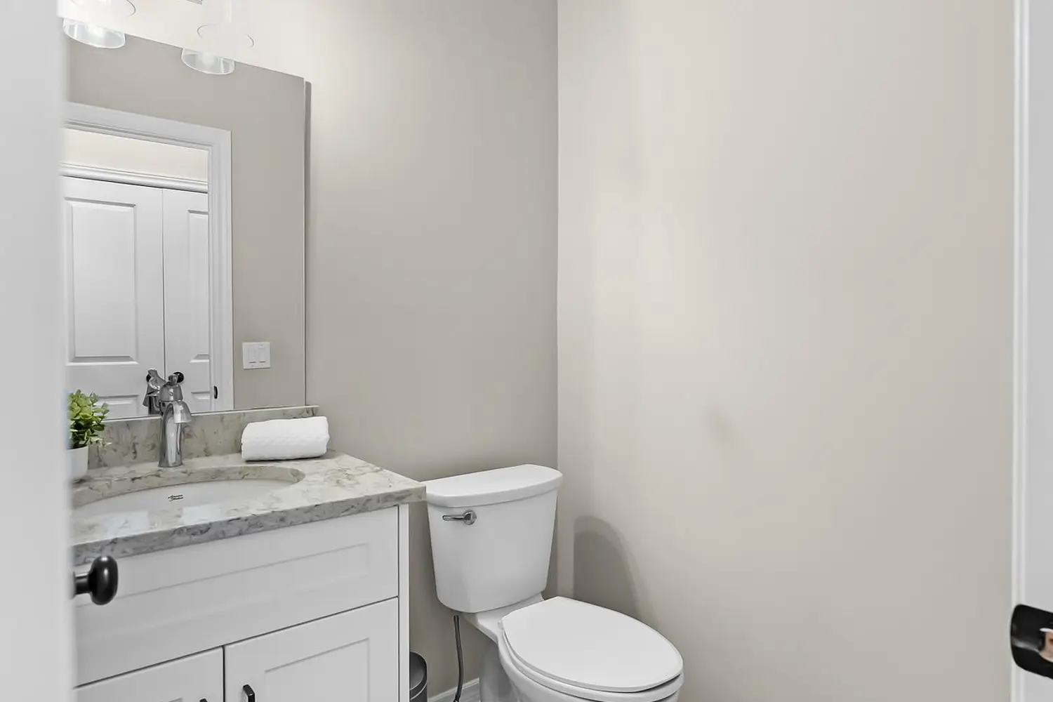 153 Susan Drive photo 4