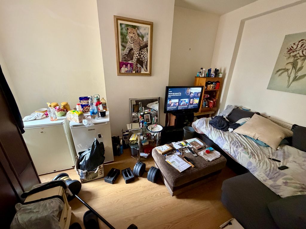 Additional image 4 of 7 bed terraced house for saleMarlborough Road, Gillingham ME7