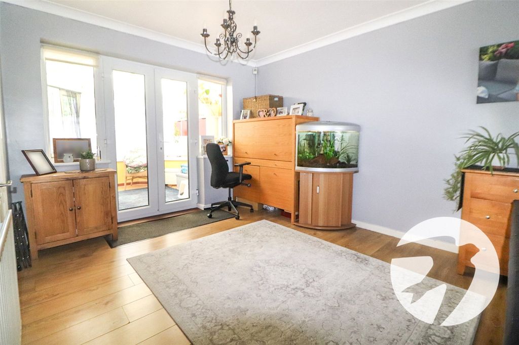 Additional image 6 of 4 bed semi-detached house for saleSwanton Road, Erith DA8