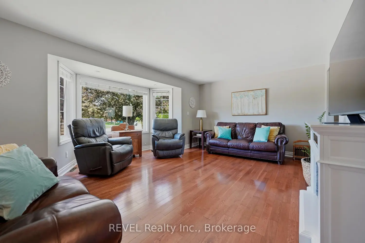 Additional image 8 of 7484 Merritt Avenue