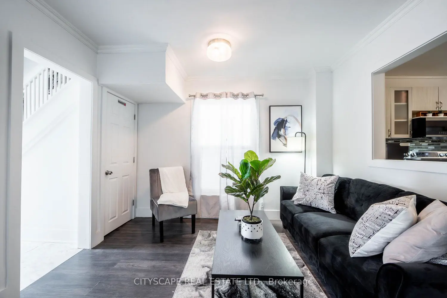 Additional image 6 of 5073 Kitchener Street