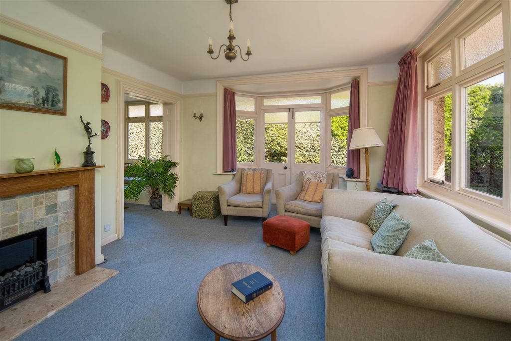 Additional image 6 of 5 bed detached house for saleFreshwater Bay, Isle Of Wight PO40
