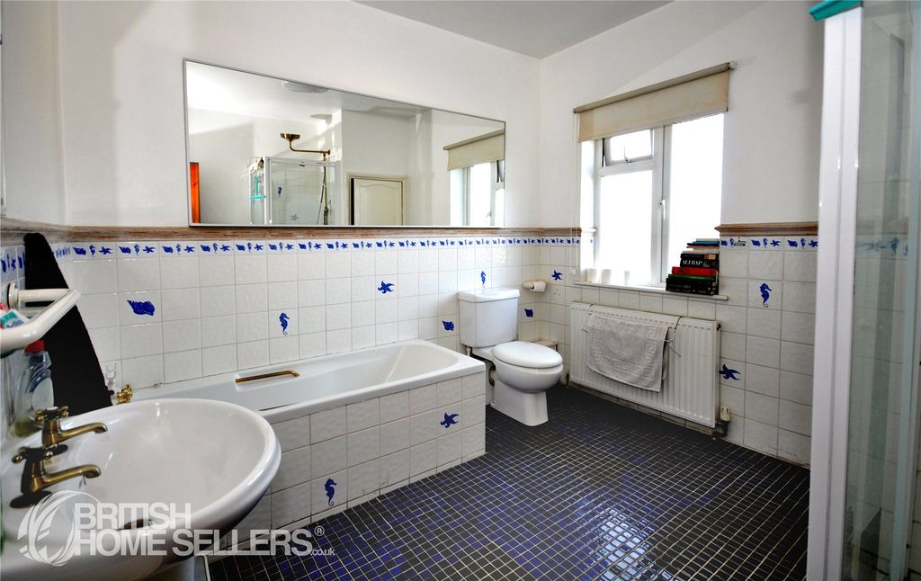 Additional image 10 of 4 bed semi-detached house for saleHind Crescent, Erith DA8