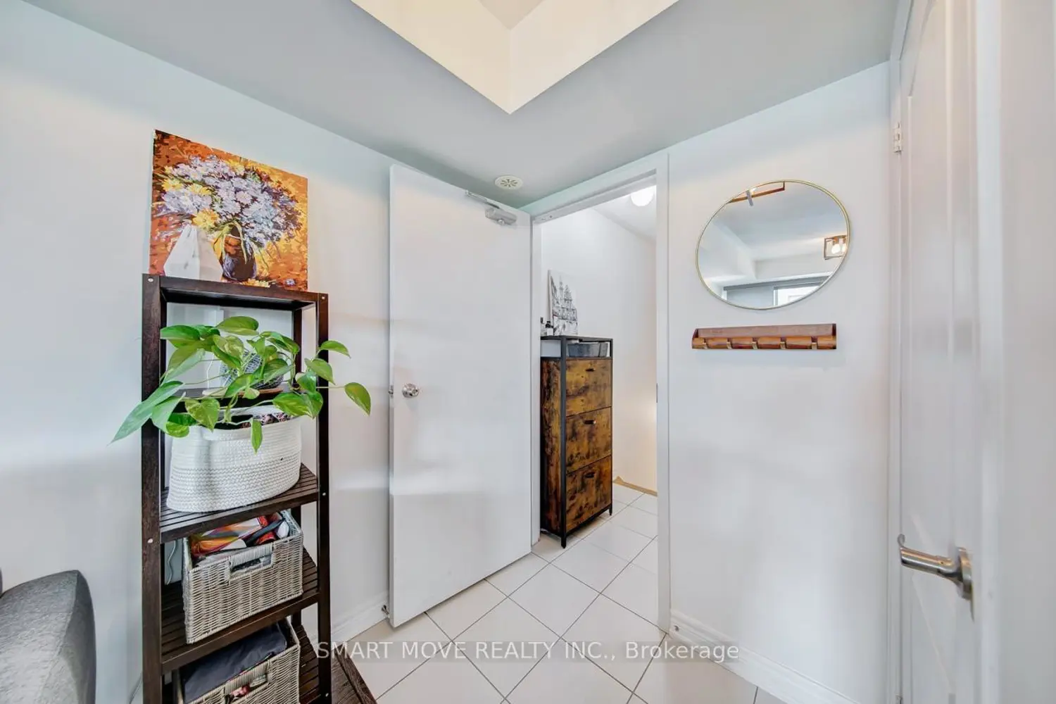 138 Widdicombe Hill Boulevard 716