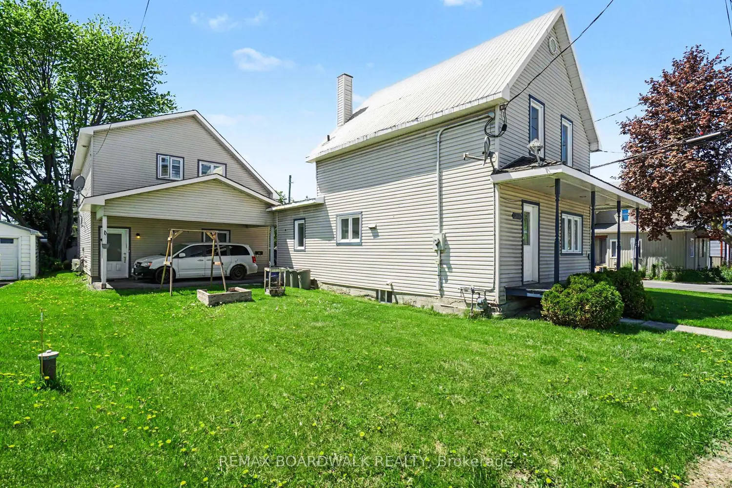 Additional image 13 of 683 Principale Street