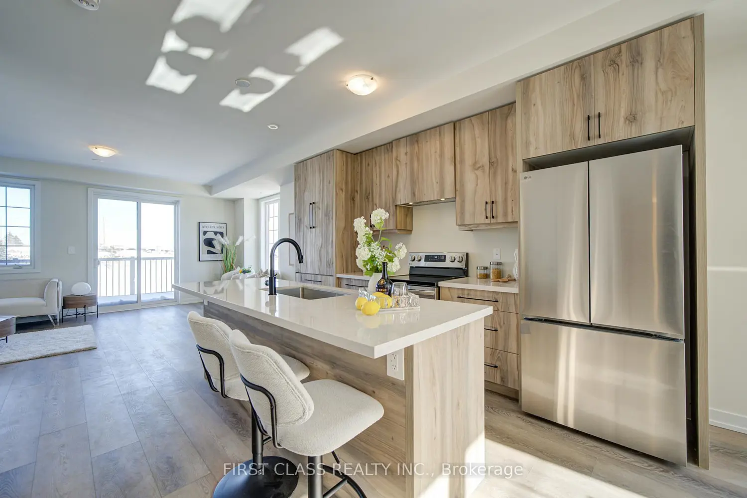53 Peace Lane photo 4
