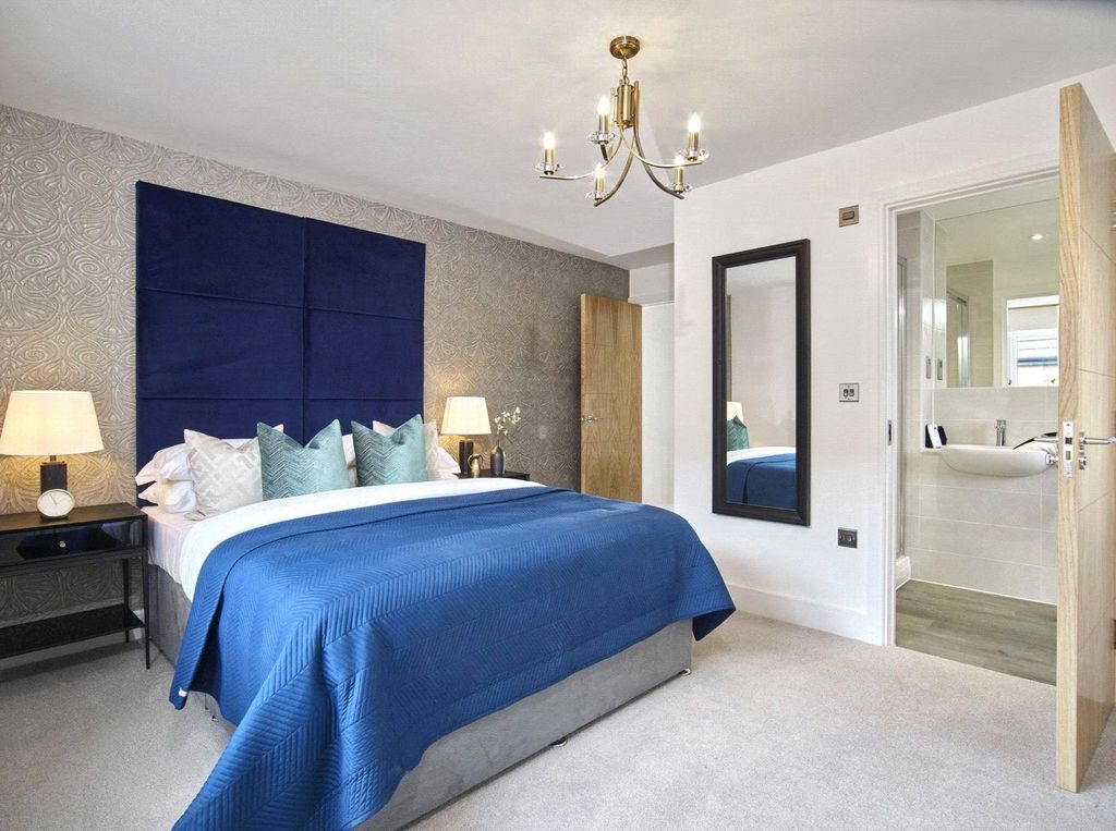 Additional image 9 of 4 bed detached house for sale84 Ferry Road, Laureate Fields, Felixstowe, Suffolk IP11
