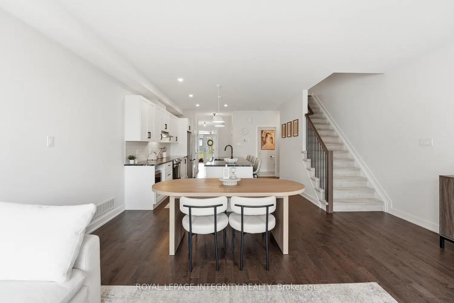 Additional image 8 of 200 Adelaide Street