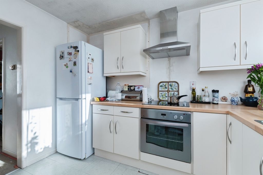 Additional image 6 of 3 bed detached bungalow for saleBeechwood, Fordingbridge SP6
